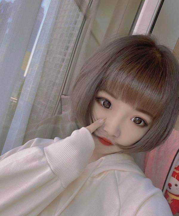 朝阳区00后新人雪儿 36D童颜巨R 服务细心不敷衍推荐